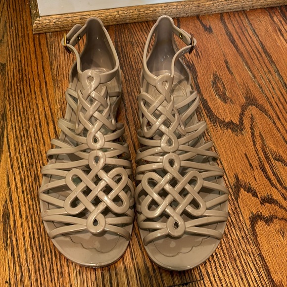 Diane Von Furstenberg Jaya Love Knot Jelly Sandals, size 7M - Picture 1 of 10